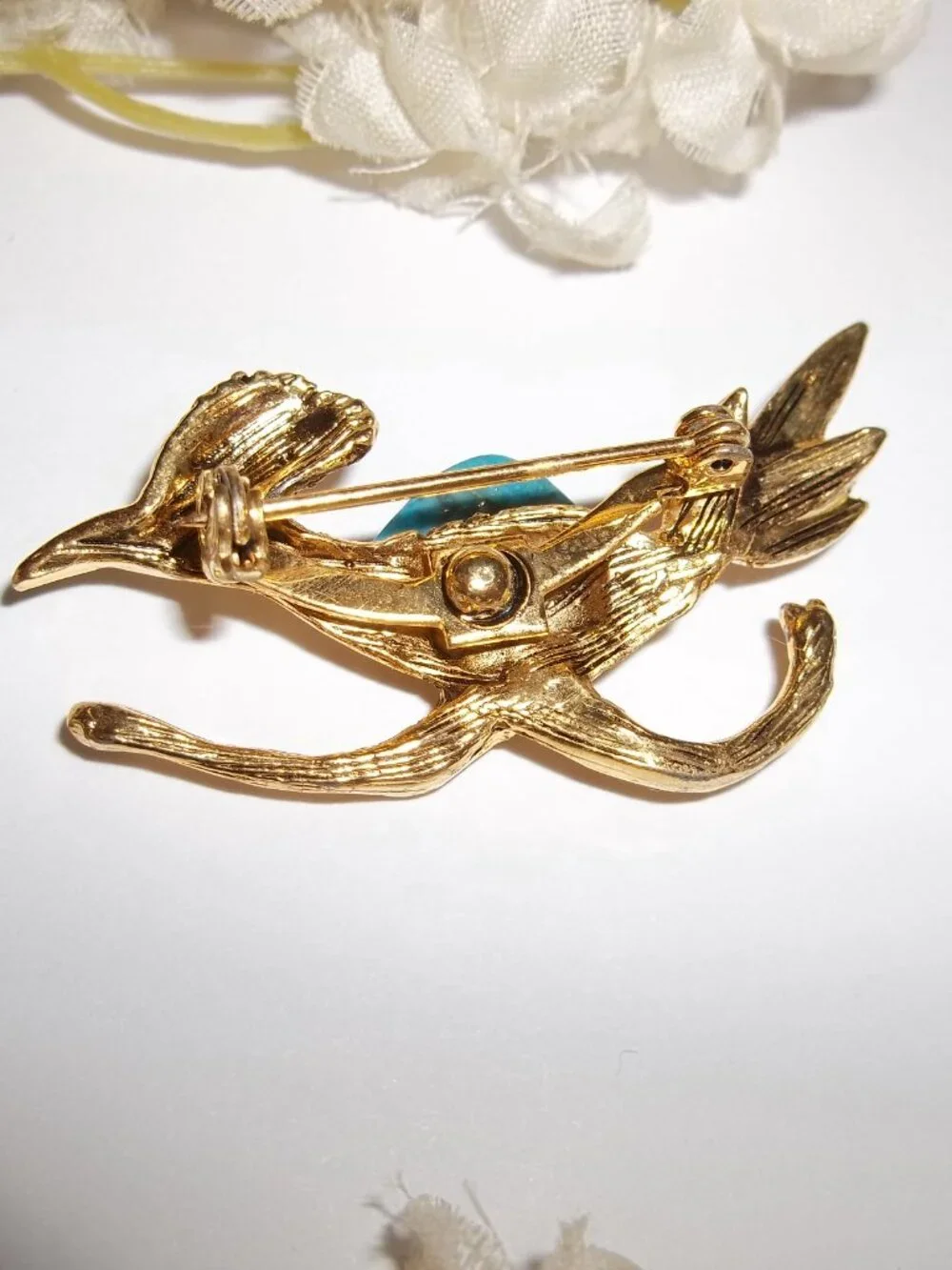 Vintage Brooch Pin Road Runner Faux Turquoise Blue Gold Tone Bird Lover D847